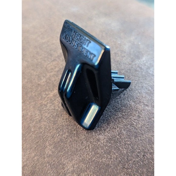 Unknown Brand Vacuum Cleaner Height Adjustment Knob Black Plastic 1.75" X 1" - Picture 2 of 3